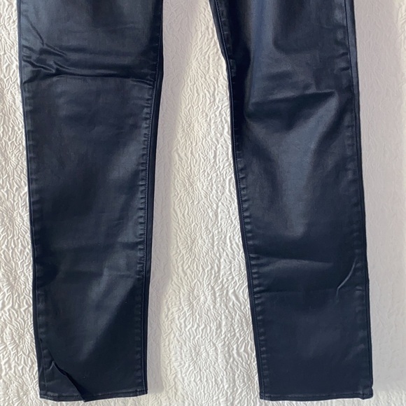 Rock & Republic Berlin Mid Rise Skinny Jean - Picture 5 of 14